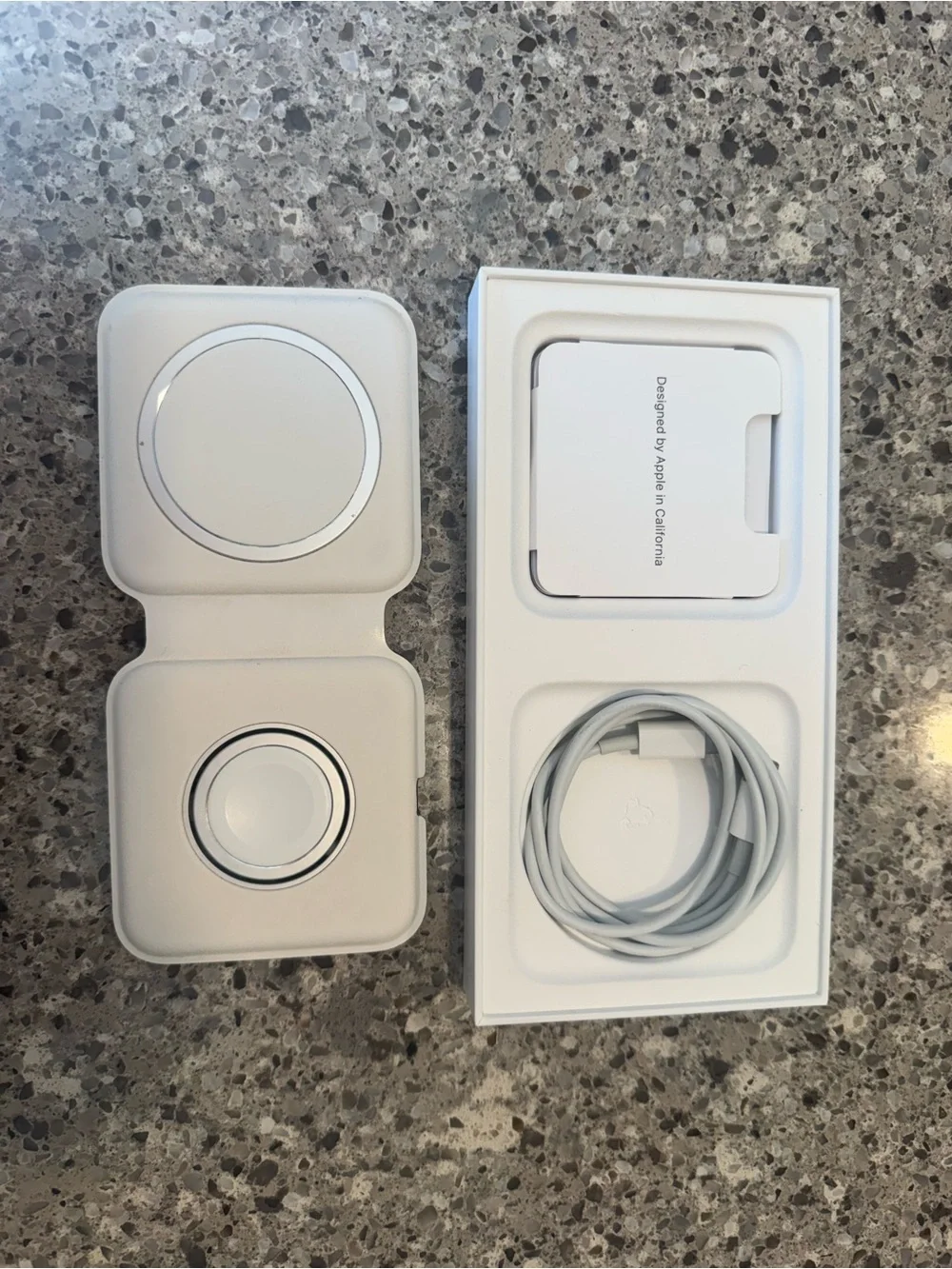 Apple MagSafe Duo Charger and USB Cable - White